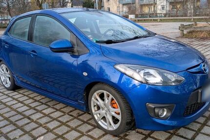 Mazda 2 200.000 km 3.299 &euro; München 80805