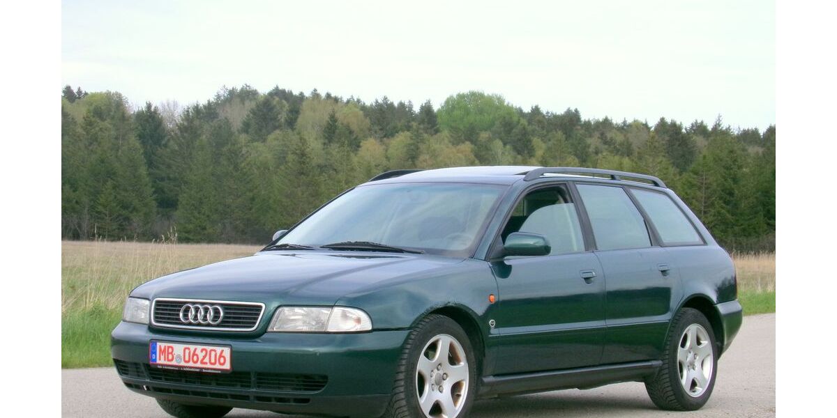 Audi A4 151.000 km 980 &euro; Holzkirchen 83607