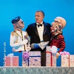 Dr. Fischer aus Genf oder die Bomben-Party - Bühne Cipolla