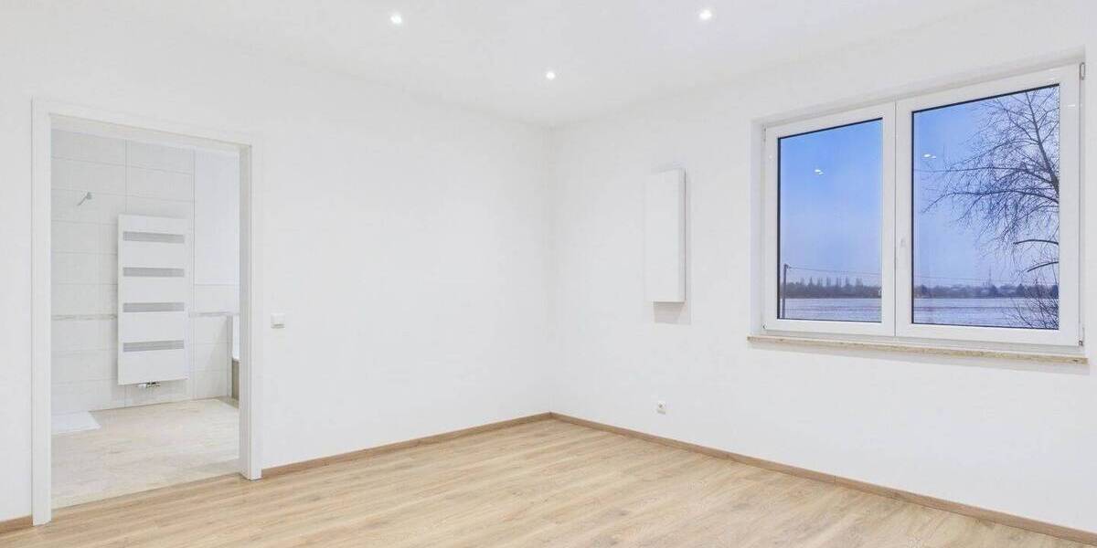 Doppelhaushälfte Moosinning Eichenried - 8 Zimmer, 315 m&sup2;, 3.900&euro; | Angebot:26455180