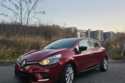 Renault Clio 19.600 km 10.999 &euro; München 81675