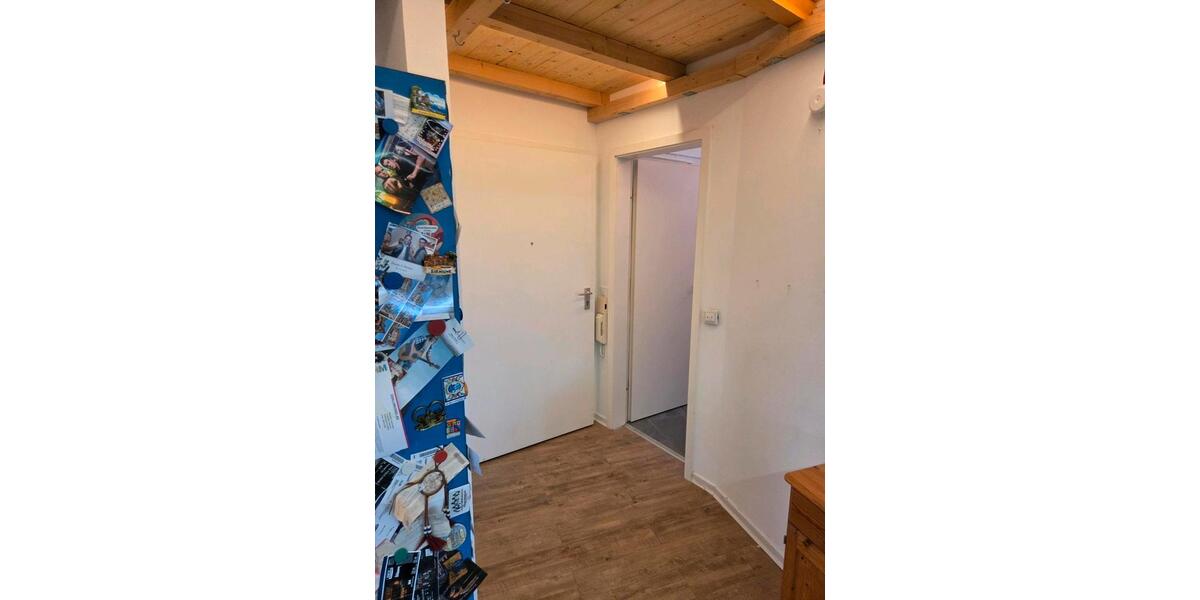 Dachgeschoßwohnung Gauting - 1 Zimmer, 32 m&sup2;, 650&euro; | Angebot:24962162