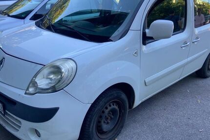 Renault Kangoo 430.000 km 1.490 &euro; München 80995