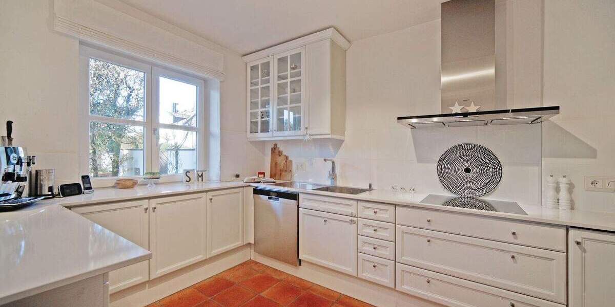 Doppelhaushälfte Grünwald - 6 Zimmer, 198 m&sup2;, 1.980.000&euro; | Angebot:25820459