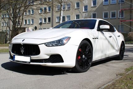 Maserati Ghibli 147.600 km 21.900 &euro; München 80933