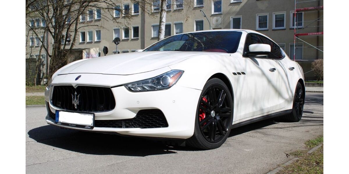 Maserati Ghibli 147.600 km 21.900 &euro; München 80933