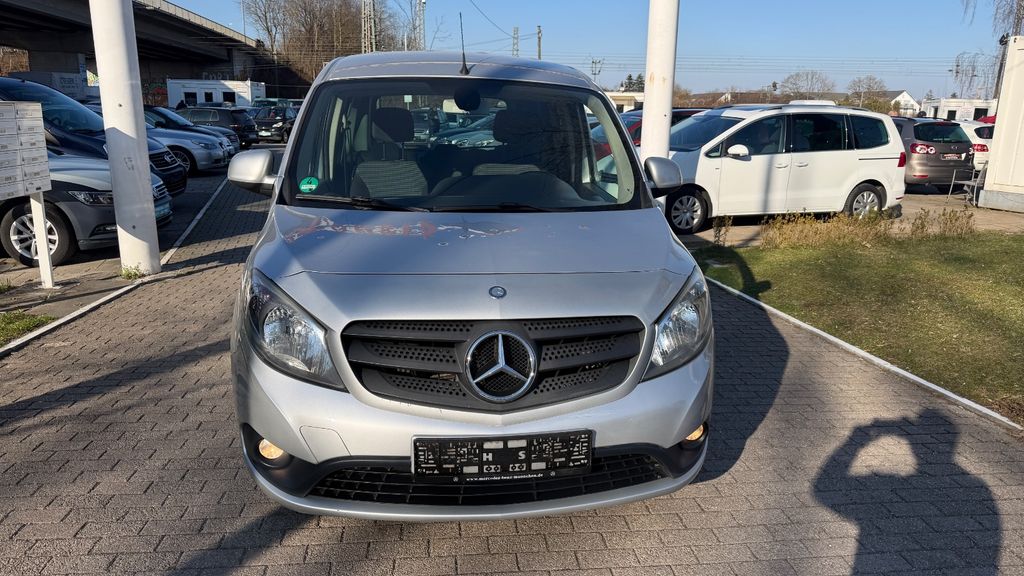 Mercedes-Benz Citan 218.000 km 5.700 &euro; München OT Trudering-Riem 81825