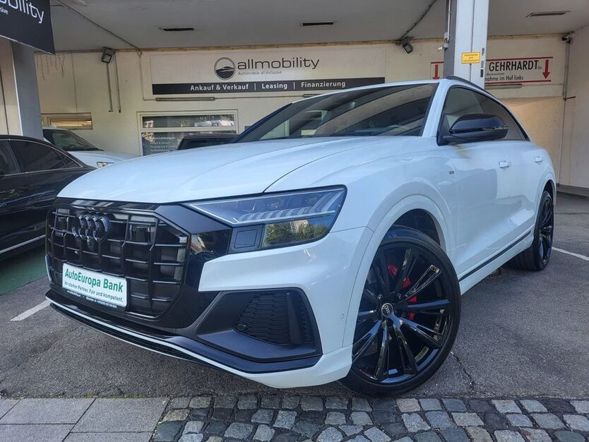 Audi Q8 118.000 km 64.900 € München 81541