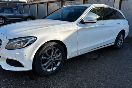 Mercedes-Benz C 250 300.700 km 11.500 &euro; Germering 82110