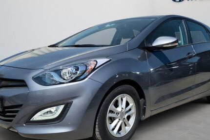 Hyundai i30 45.659 km 10.990 &euro; München 80807