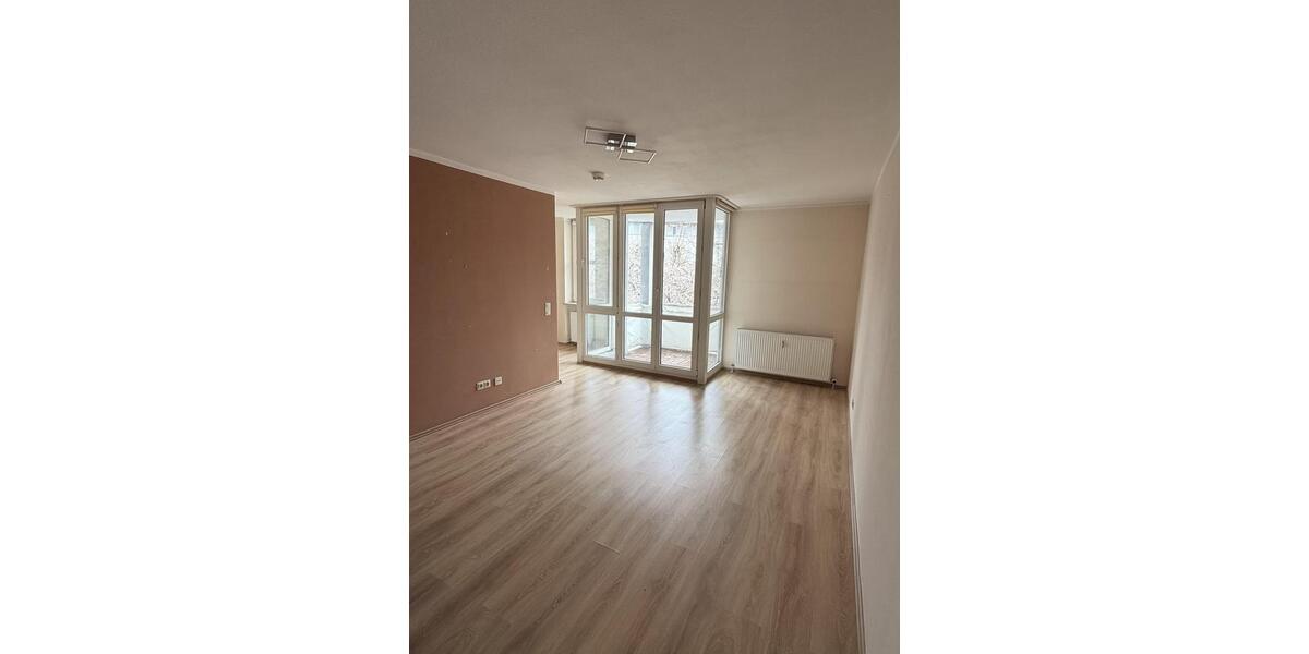 Etagenwohnung München Moosach - 1.5 Zimmer, 41 m&sup2;, 1.050&euro; | Angebot:26227345