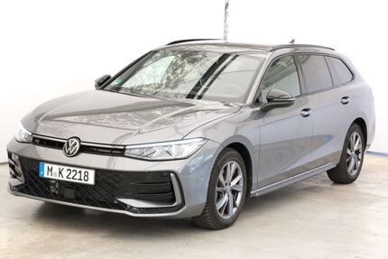 VW Passat Variant 4.500 km 44.390 &euro; Unterschleißheim 85716