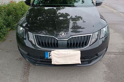 Skoda Octavia 111.000 km 14.550 &euro; Germering 82110