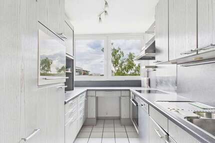 Wohnung zum Kaufen in Unterschleißheim 649.000 € 106.5 m² 4 zimmer