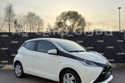 Toyota Aygo (X) 46.000 km 6.690 &euro; Oberding 85445