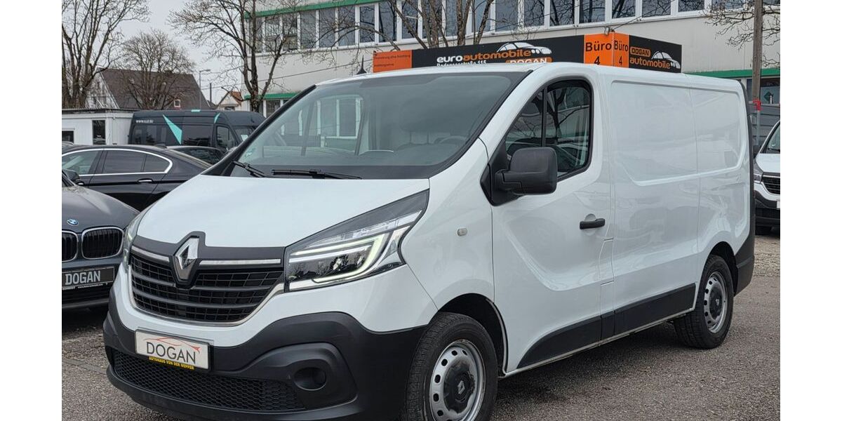 Renault Trafic 98.998 km 14.900 &euro; München 81243