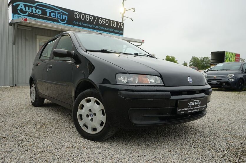 Fiat Punto 89.433 km 2.950 € München 81829