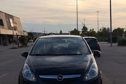 Opel Corsa 151.000 km 2.000 &euro; München 80798