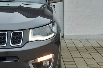Jeep Compass 32.760 km 21.999 &euro; Aschheim 85609