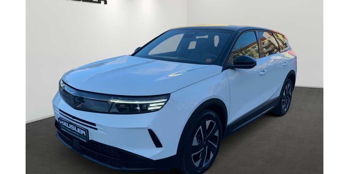 Opel Grandland (X) 24.150 km 28.870 € München 81547