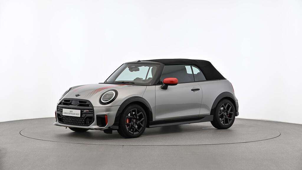 Mini John Cooper Works Cabrio 7.630 km 41.249 &euro; München 80788