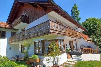 Haus zum Mieten in Starnberg 3.500 € 270 m²
