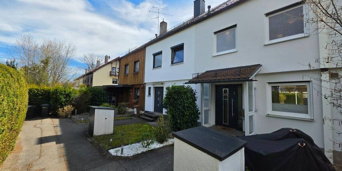 Reihenmittelhaus Putzbrunn Waldkolonie - 4 Zimmer, 121 m&sup2;, 829.000&euro; | Angebot:26081041