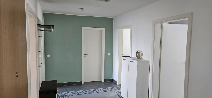Provisionsfrei* (Von Privat) Charmante 4-Zimmer Wohnung mit Balkon sowie Außenstellplatz in Kirchheim bei München - Etagenwohnung Kirchheim bei München | Angebot:24356453