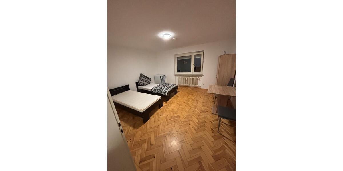 WG-Zimmer direkt an der Hochschule! 3 zimmer