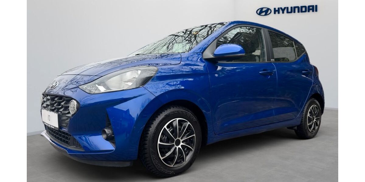 Hyundai i10 40.000 km 14.490 &euro; München 81825