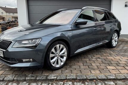 Skoda Superb 168.500 km 19.990 &euro; Glonn 85625