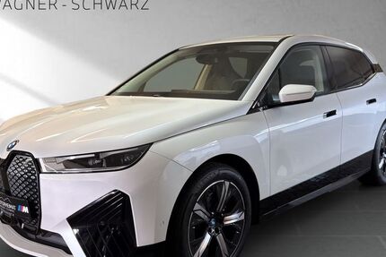 BMW iX 7.500 km 56.525 &euro; Kirchseeon 85614