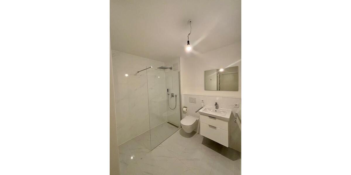 Etagenwohnung München Neuhausen-Nymphenburg - 1.5 Zimmer, 57 m&sup2;, 1.600&euro; | Angebot:26346487