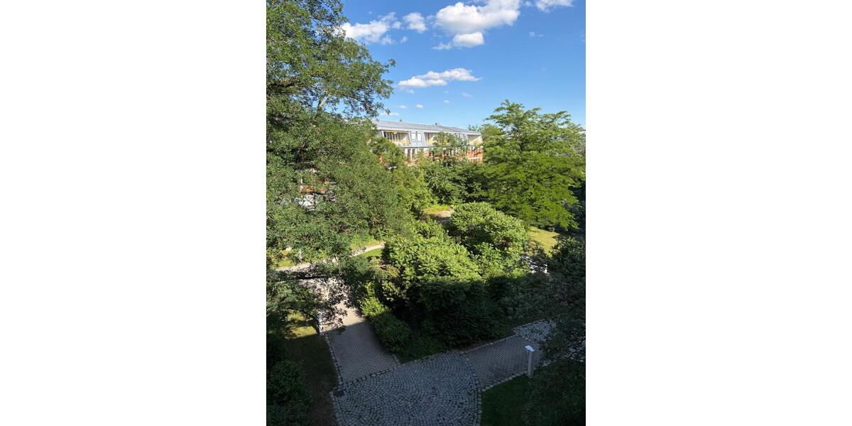 Dachgeschoßwohnung München Bogenhausen - 2 Zimmer, 52 m&sup2;, 445.000&euro; | Angebot:26990892