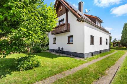 Kleines EFH mit Anbau-Umbau-Neubaupotential auf großem Grundstück - Haus München Aubing-Lochhausen-Langwied | Angebot:26290600