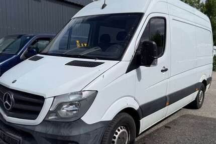 Mercedes-Benz Sprinter 268.000 km 8.990 &euro; Oberhaching 82041