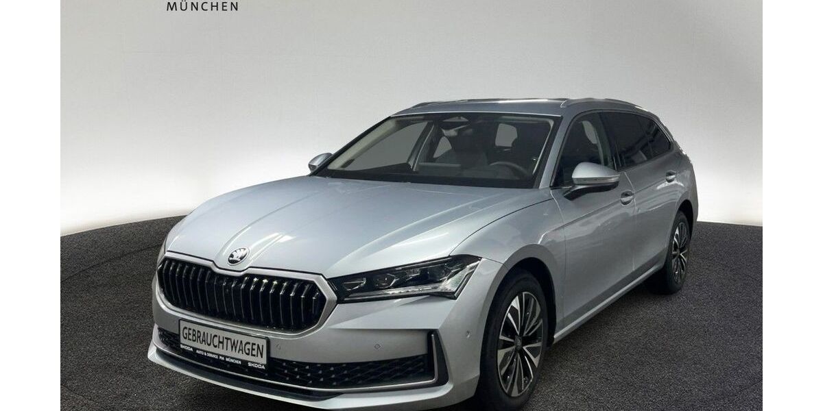 Skoda Superb 12.500 km 41.960 &euro; München 80687