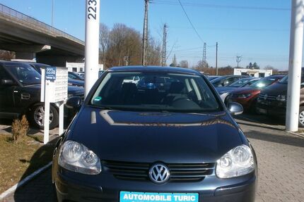 VW Golf 245.000 km 2.990 &euro; München OT Trudering-Riem 81825