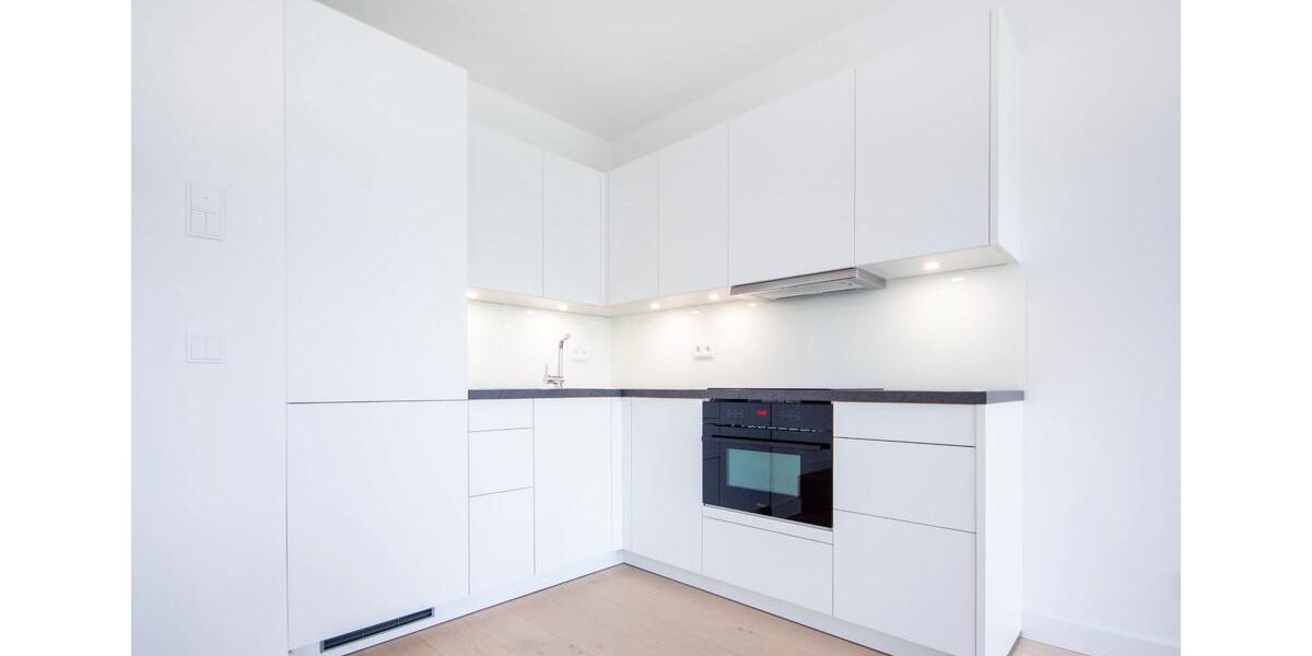 Terrassenwohnung München Bogenhausen - 2 Zimmer, 75 m&sup2;, 2.120&euro; | Angebot:26351860