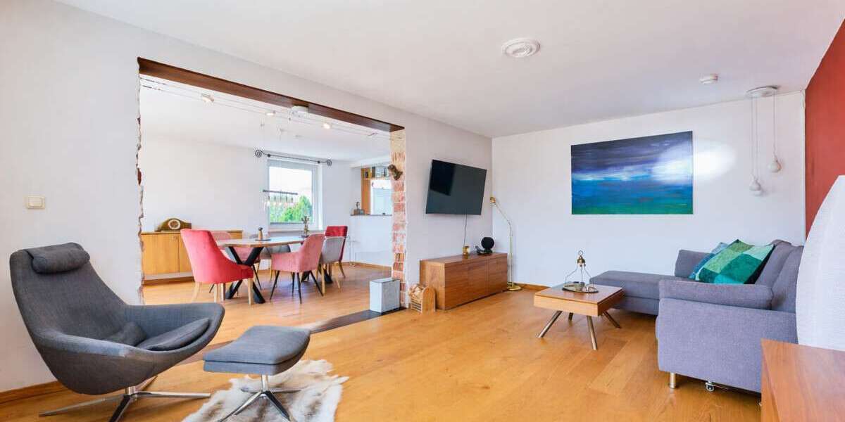 Etagenwohnung München Berg am Laim - 3 Zimmer, 98 m&sup2;, 2.050&euro; | Angebot:27113139