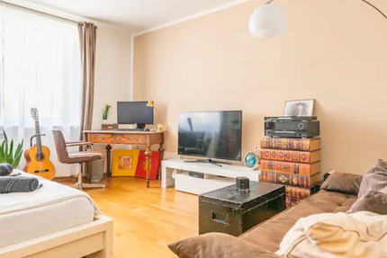 Vollmöblierte Wohnung mit Garage – All-Inclusive Kurzzeitmiete 1 zimmer