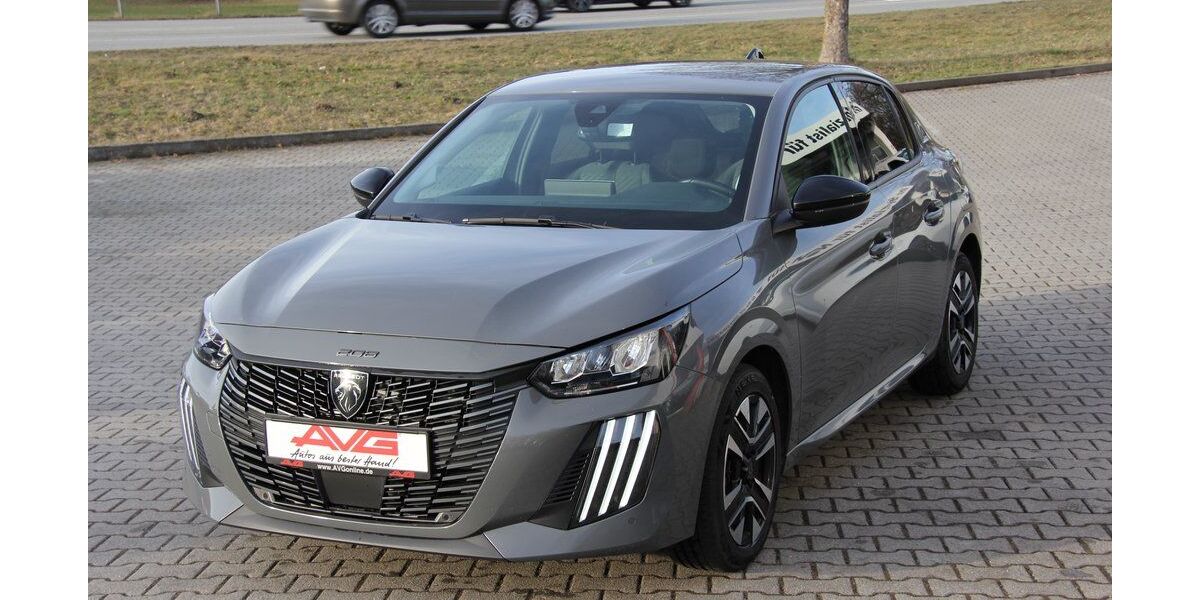 Peugeot 208 14.906 km 15.790 &euro; Ebersberg 85560