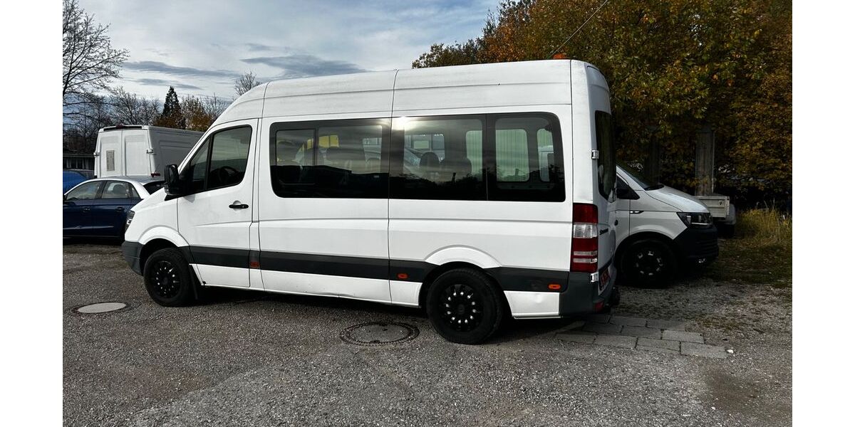 Mercedes-Benz Sprinter 91.000 km 13.900 &euro; München 81929