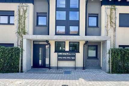 Wohnung Höhenkirchen-Siegertsbrunn Siegertsbrunn - 4 Zimmer, 97 m&sup2;, 2.040&euro; | Angebot:26956841