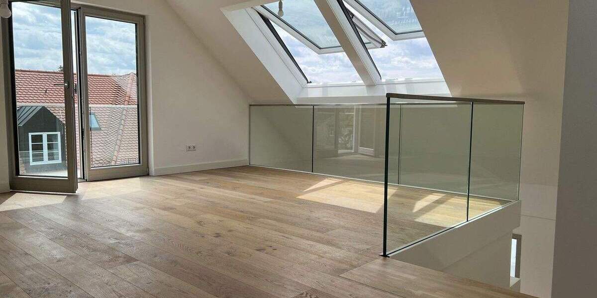 NIEDRIGE NEBENKOSTEN - 2 12 Zimmer Dachgeschosstraum mit Südausrichtung im Würmtal 3 zimmer