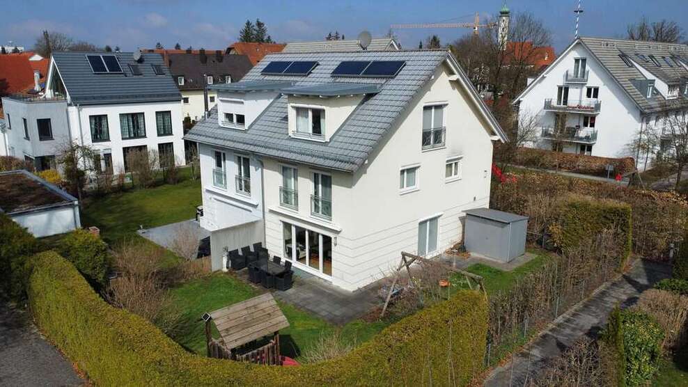 Haus zum Kaufen in München 1.450.000 € 156 m²