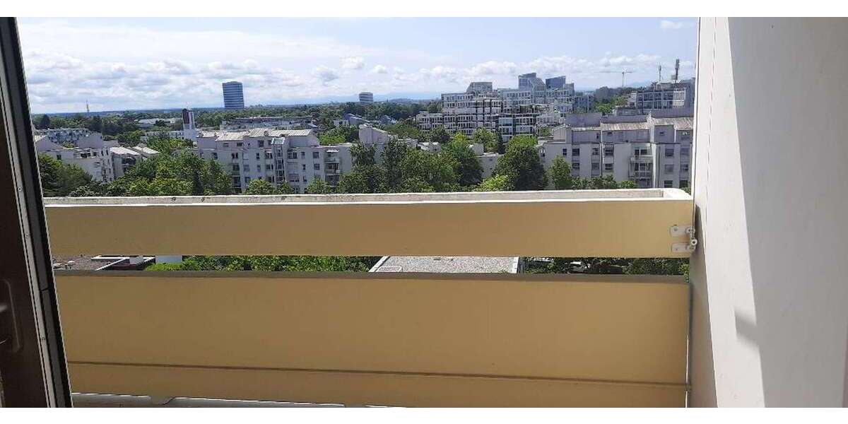 Etagenwohnung München Bogenhausen - 3.5 Zimmer, 88 m&sup2;, 2.300&euro; | Angebot:26871861