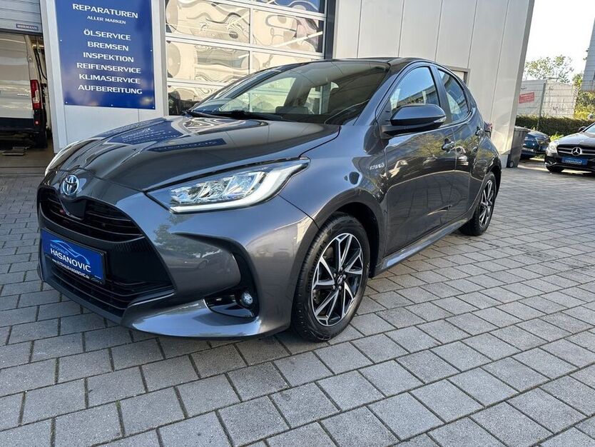 Yaris