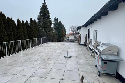 Wohnung Weßling - 3 Zimmer, 123 m&sup2;, 1.970&euro; | Angebot:24629871