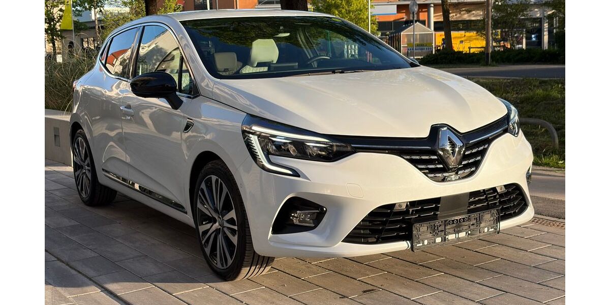 Renault Clio 35.531 km 16.490 &euro; München 80939